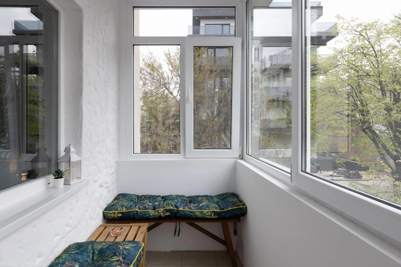 Emerald Apartment Aviatiei Bucharest 0*,  Romania